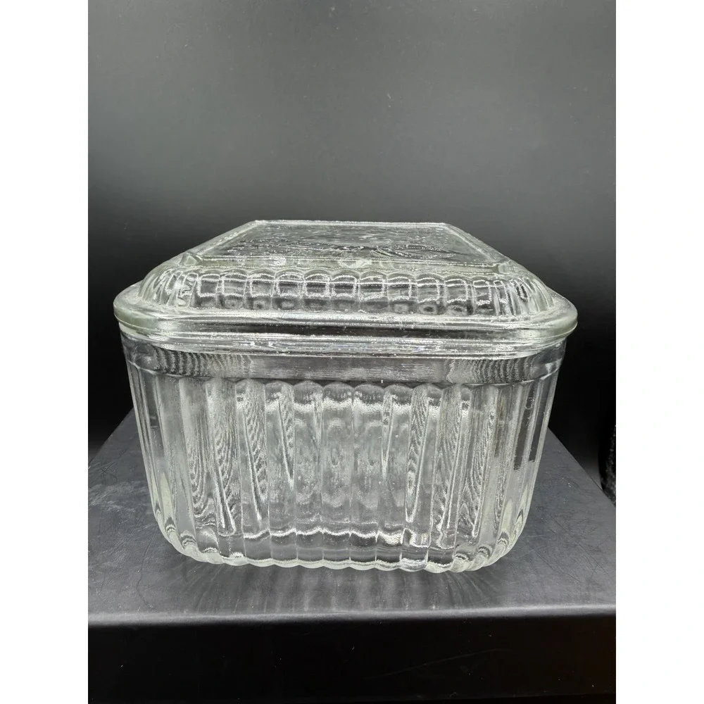 🍇Vintage Anchor Hocking Ribbed Glass Refrigerator Dish w/ Lid - Fruit Accents